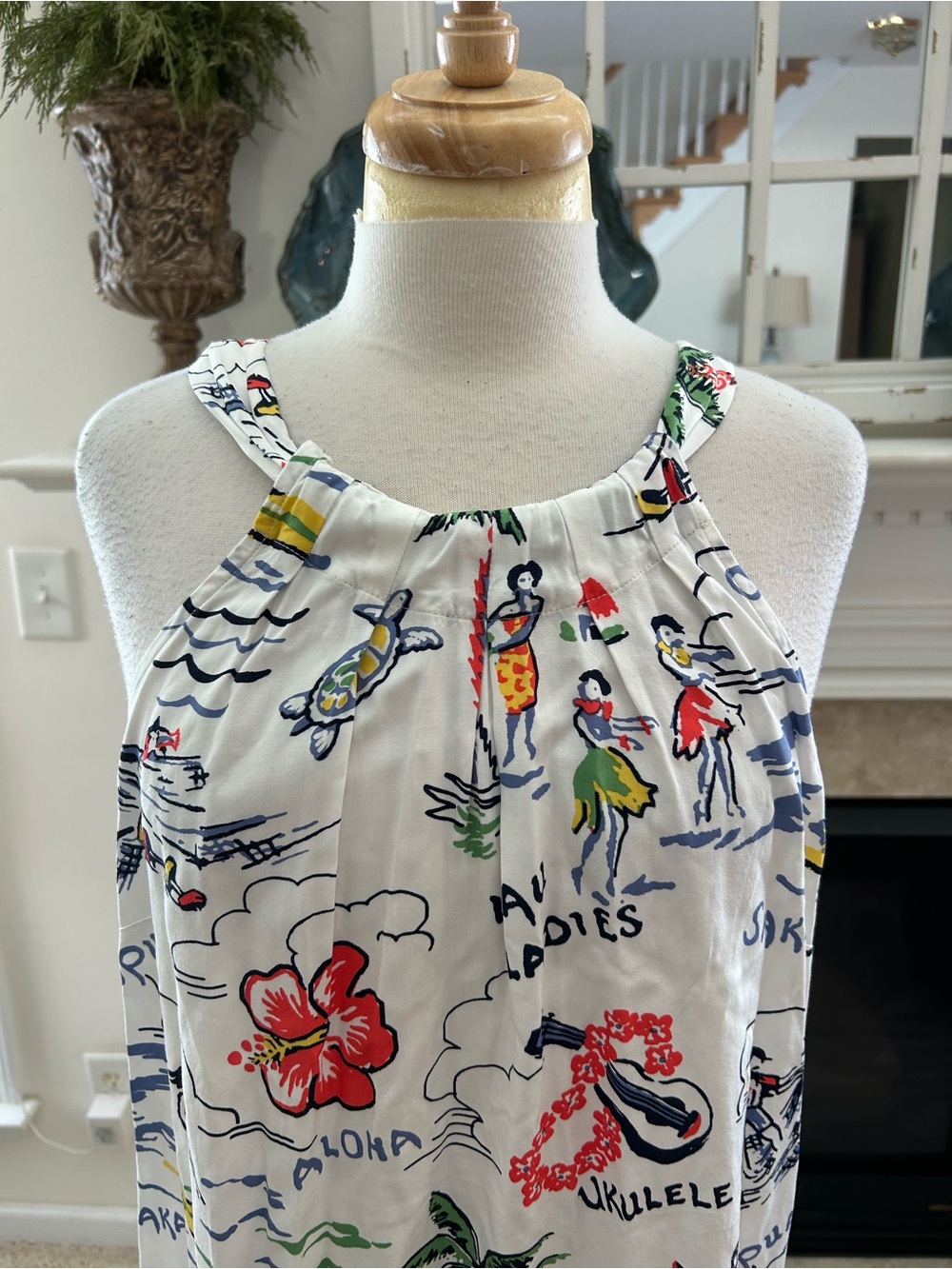 Tommy Bahama White Tropical Top with Multi-Color Print - Picture 2 of 8